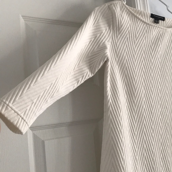 Winter off white textured dress - Picture 3 of 4